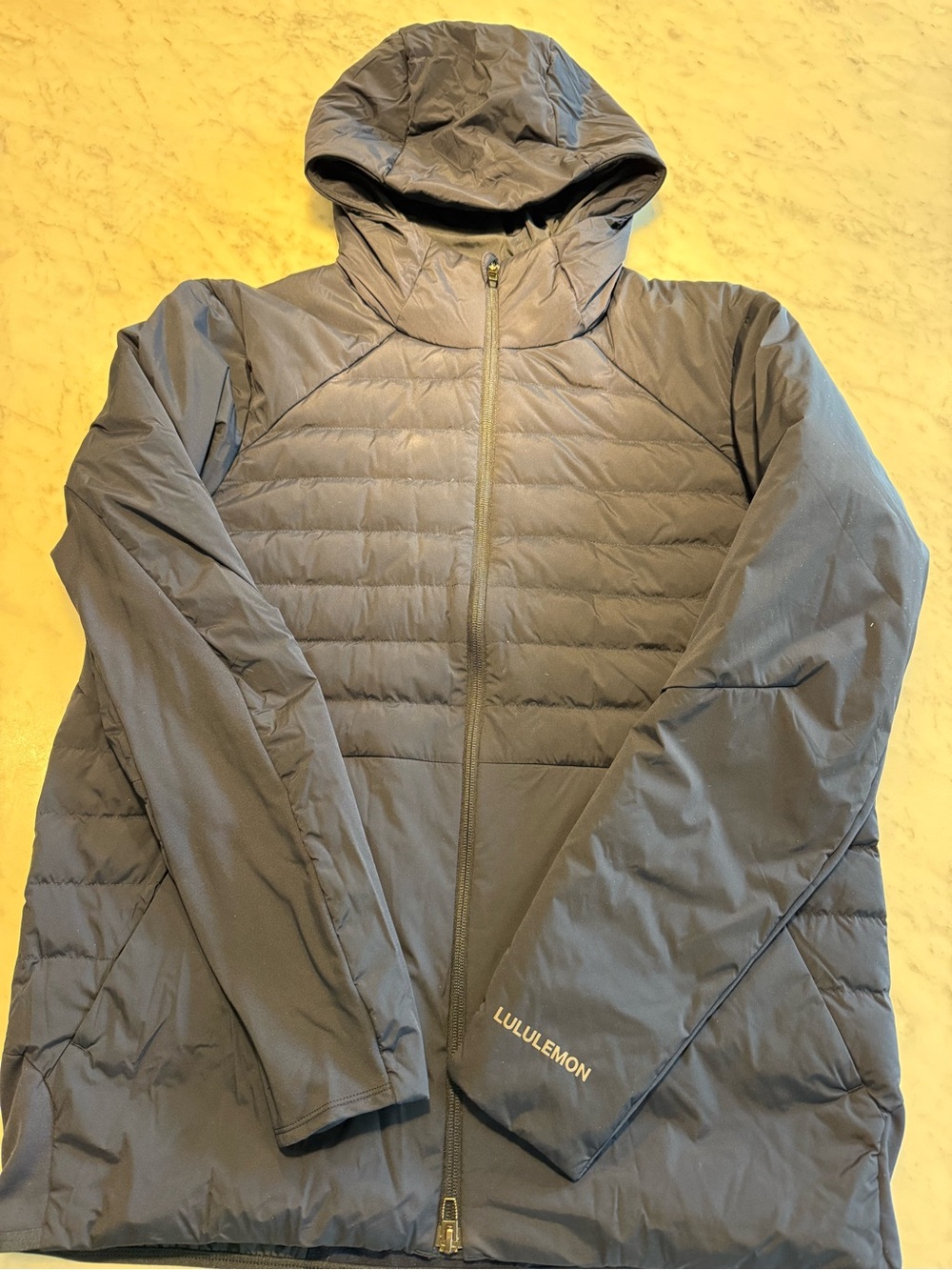 lululemon athletica Men's Hooded Puffer Jacket - Navy Blue